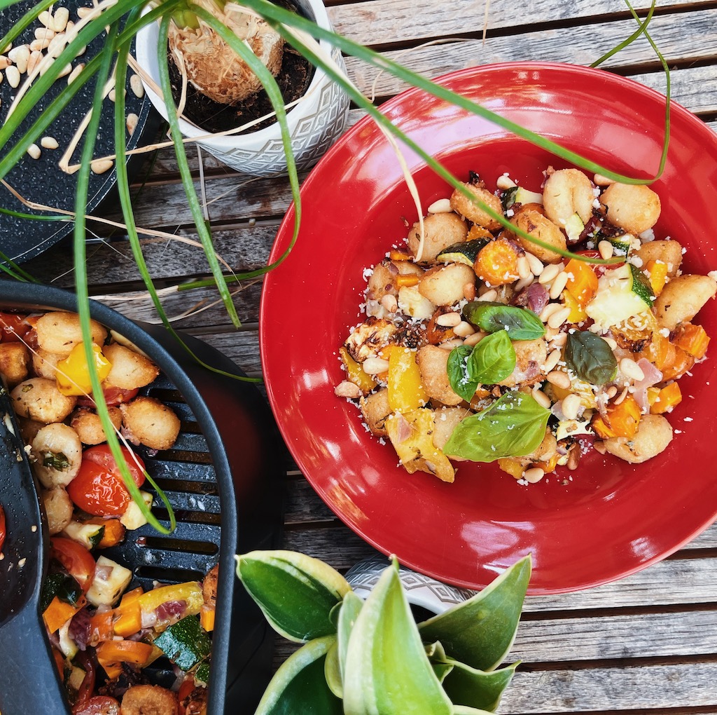 Veganer Kaiserschmarrn mit Apfelmus